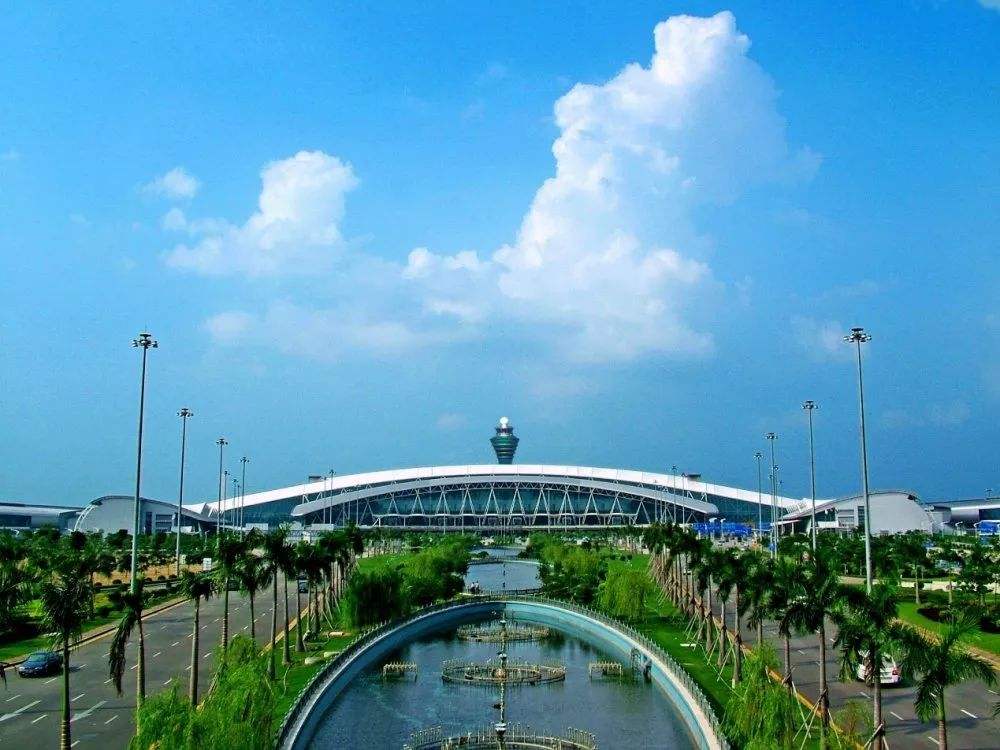 广州白云机场保安机场预约车接送